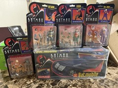 MEZCO 5 POINTS ANIMATED SERIES BATMAN WAVE 1 4 FIGURE LOT PLUS BATMOBILE