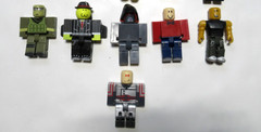 Lot Of 16 R0BL0X Toys Action Figures Various Figures