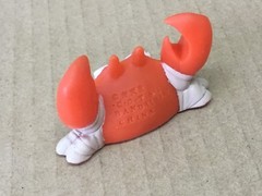 1997 Pokemon Finger Puppet Red Krabby Figure Gotta Catch em All Nintendo Bandai