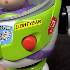 Disney Store 12″ Buzz Lightyear Interactive Talking Action Figure (Wear)