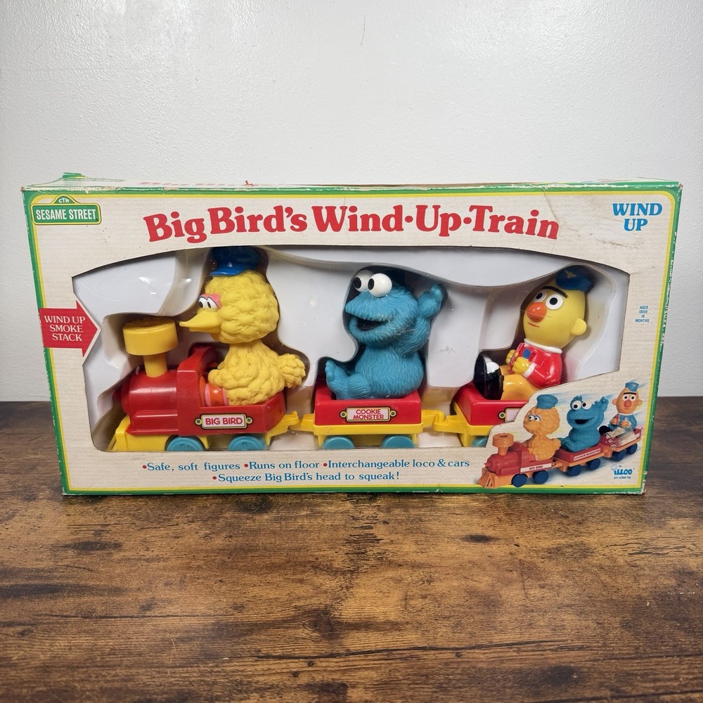 VTG Big Bird’s Wind Up Train Sesame Street Tyco Preschool Bert Cookie Monster