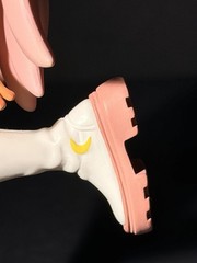 Pop Mart Peach Riot Rise Up Series Collectible Figure Poppy Cutie