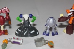 Vintage Rare Takara Medabots lot of parts