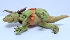Primal Clash Dino Commander Beast Taming Squad Triceratops Lanard Corps W/saddle