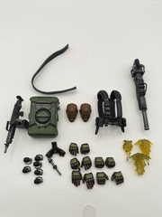 Mezco One:12 Collective GI Joe Roadblock Action Figure NEARLY COMPLETE