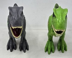 Robo Alive Attacking T-Rex Dinosaur Battery-Powered Robotic Toy LOT OF 2 Green
