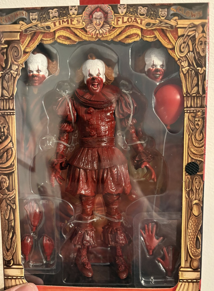 NEW RARE NECA ULTIMATE BLOOD PENNYWISE 7″ Welcome to Derry IT In Hand Look!!