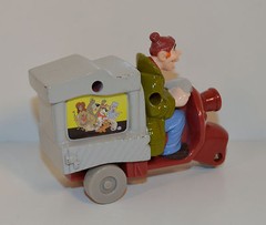 RARE 1996 Fagin 3.5″ McDonald’s EUROPE Action Figure Disney Oliver & Company