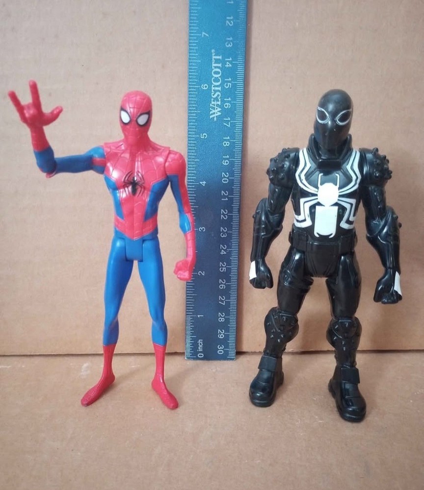 Marvel Spiderman And Agent Venom Action Figures Team Up