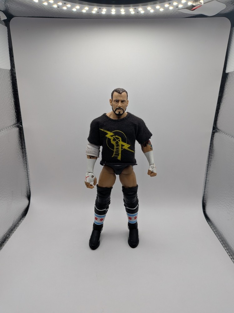 WWE Elite Series 11 CM Punk Action Figure with Shirt RARE 2010 2011