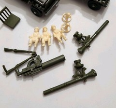 VINTAGE ARMY TOYS 4 INCH LONG JEEP LOT OF TWO PLASTIC WITH DRIVERS NEEDS REPAIR
