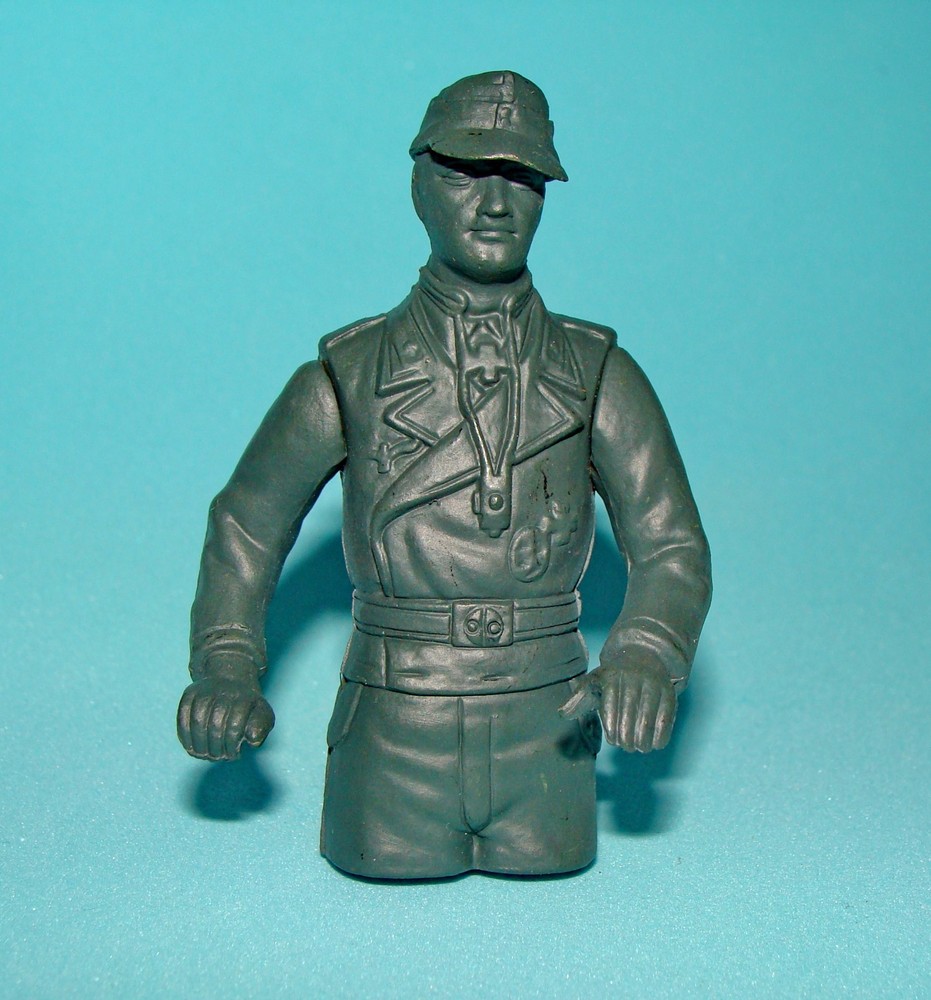 1/16 Heng Long WWII German Crew Commander Tanker Figure for R/C Tank Model