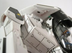 ThreeZero Robo Dou Robotech VF-1S Veritech Roy Fokker Diecast Figure Complete