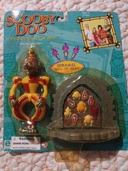 Rare SCOOBY DOO Movie Figure JESTER And The Wall Of Meat Monster 2002 Brand New