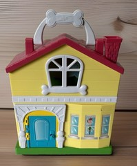 Disney Jr Just Play Puppy Dog Pals Stow N’ Go House Playset & Accessories
