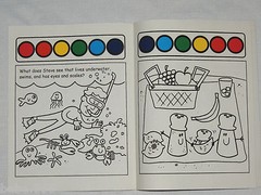 BLUE’S CLUES PAINT WITH WATER COLORING BOOK – A DAY A THE BEACH – FROM 1999