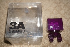 3A 3ago Square Brain Box Purple 3″ Figure
