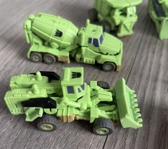 Transformers Legends ROTF Constructicons Devastator Green G1 Color **READ**