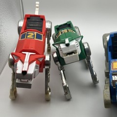 Vntg 1984 VOLTRON Bandai Robot All 5 Pieces, Not Complete, Read Description