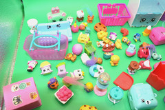 Huge Shopkins Lot Mini Figures Accessories Furniture Playsets Mixed Toy Bundle