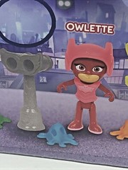PJ Masks Hero Boost “Owlette” Action Figure with Hero Accessories – Unopened