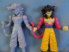 Vintage Dragon Ball GT Super Battle Collection Figure Prototype SSJ4 Goku