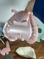 1984 Vintage She Ra Princess of Power Crystal Lot Horses Furniture Wings Vanity