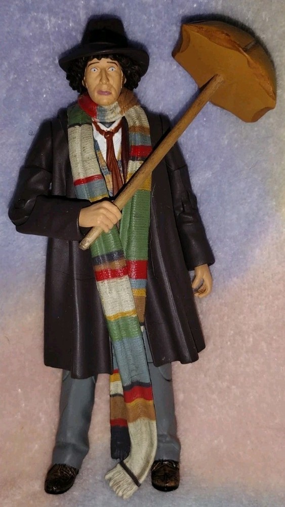 Doctor Who Fourth Doctor Tom Baker Figure 5.5″ with Umbrella