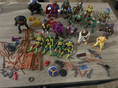 LOT OF 20TMNT TEENAGE MUTANT NINJA TURTLES 2010s Figures W Accessories