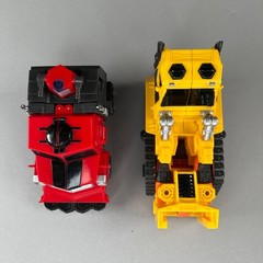 Hello Carbot Brayroad Bray Road Transformer Bulldozer Combiner Robot Figure Toy