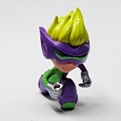 Ninja Kidz Clubz TV Disaster Superhero Kids Green Boy 2.25″ Tall Figure