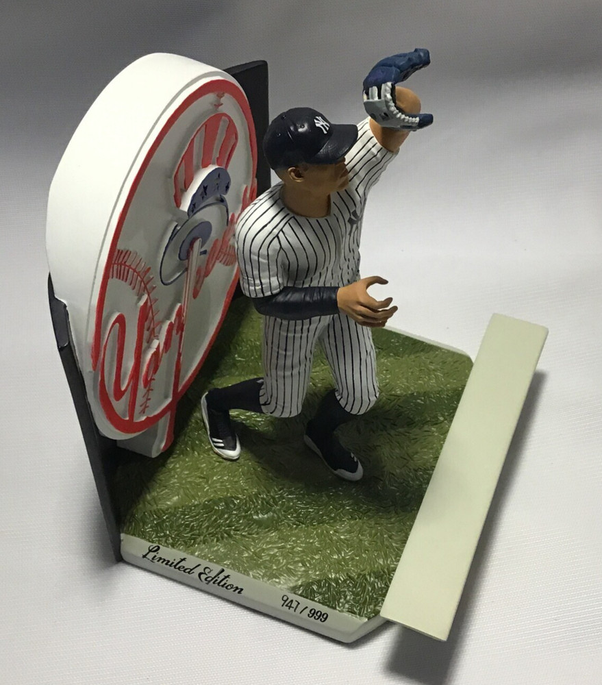 MLB Aaron Judge New York Yankees Lim Ed 9″ Resin Statue #’d / 999 ** 62 Homers