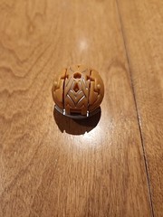 Bakugan Razenoid Mechtanium Subterra Surge 750-1000g