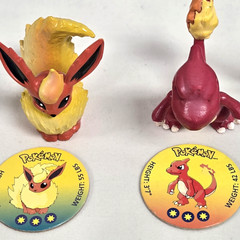 RARE Tomy Pokémon Vintage LOT of 36 Pokemon Figures w/ Matching Pogs CGSTJ 90s