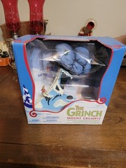 Mcfarlane Dr. Seuss How The Grinch Stole Christmas Mount Crumpit Playset