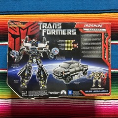 Hasbro Transformers Movie 2007 Voyager Class Autobot Ironhide – New Sealed