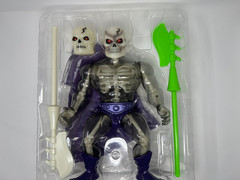Mondo 1/6 Scareglow 15″ Soft Vinyl Glow in the Dark