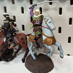 JAPANESE SAMURAI on Horse Uesugi Kenshin 2.5″ Mini Figure Diorama Toy Miniature