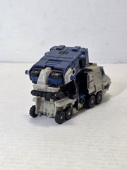 Transformers Universe Energon Bruticus Maximus Barricade Figure 2005 Complete