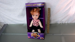 Vtg 1993 Mattel Flintstones CUDDLY PEBBLES 12″ TV / Movie Character Doll Figure