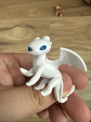 How To Train Your Dragon Mystery Dragon ( Head Up ) Light Fury Mini