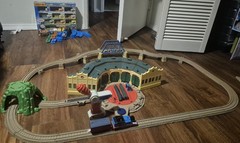 Thomas and Friends Trackmaster At Tidmouth Sheds – Complete – Tested Working
