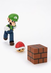 Bandai Tamashii Nations S.H.Figuarts Super Mario Luigi Action Figure