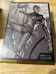McFarlane DC Blue Beetle Gold Label Black & White Accent Edition Limited Sealed