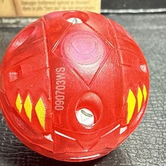 BAKUGAN Alpha HYDRANOID 600g Translucent Pyrus MASQUERADE + Card