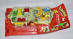 SEALED 1999 Hasbro Pokémon City Adventure Playset #04 Charmander #133 Eevee US14