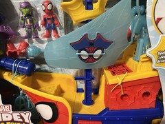 Spidey and His Amazing Friends WaterWebs Bubble Pirate Ship Toy DAMAGED BOX