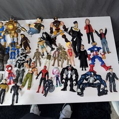 Lot of 44 Mixed Vintage & Modern Action Figures and Toys – Collectibles – As-Is