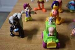 Lot of 12 Disney & Warner Bros Characters