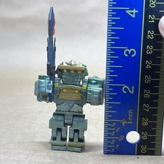 Roblox Series 8 Celebrity Action Core Figure Fantastic Frontier Guardian w/Sword